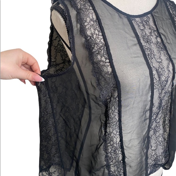 Victoria’s Secret Sheer and lace top Size large - Picture 2 of 7